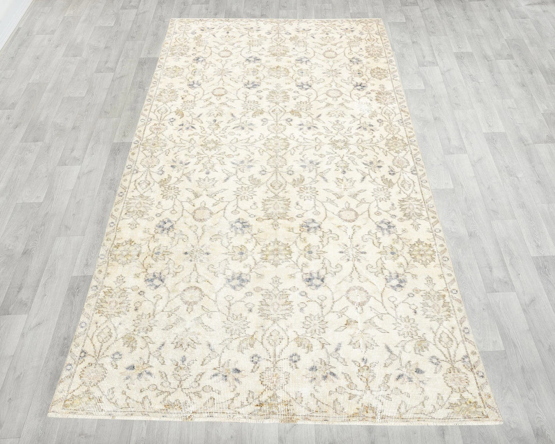 Beige Turkish Oushak Rug 8' 2" x 4' 5" Hand-Knotted | No. VR11950