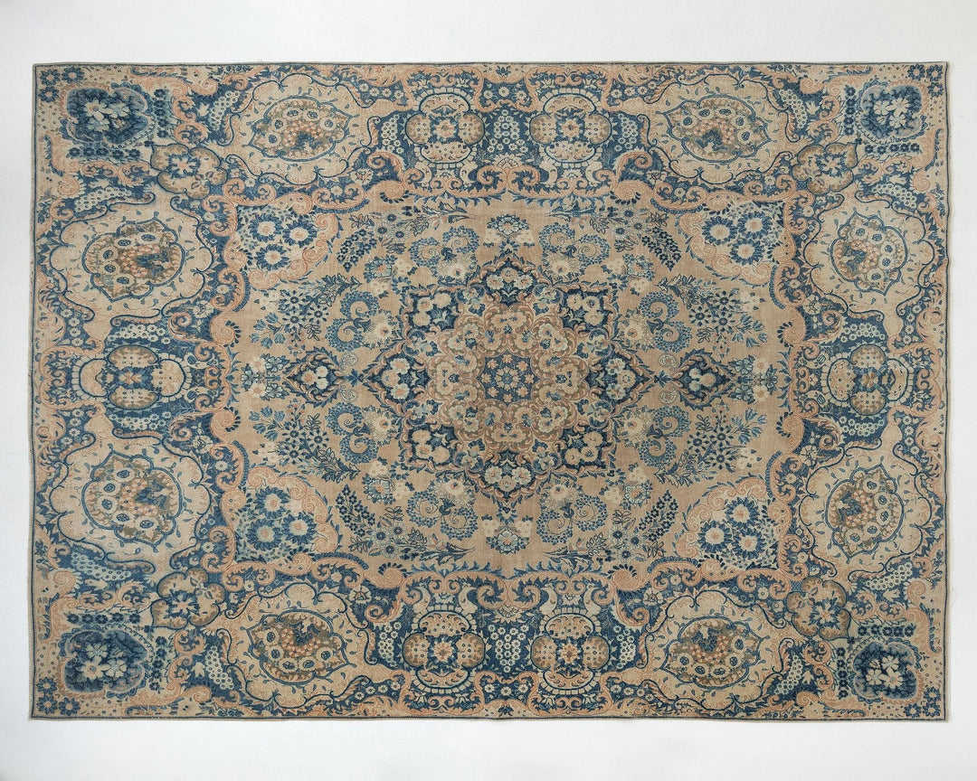 Neutral Oushak Rug 9' 8" x 13' | No. VR12332