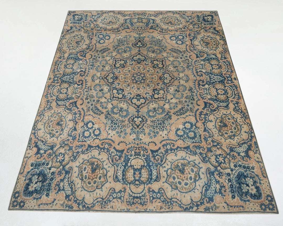 Neutral Oushak Rug 9' 8" x 13' | No. VR12332