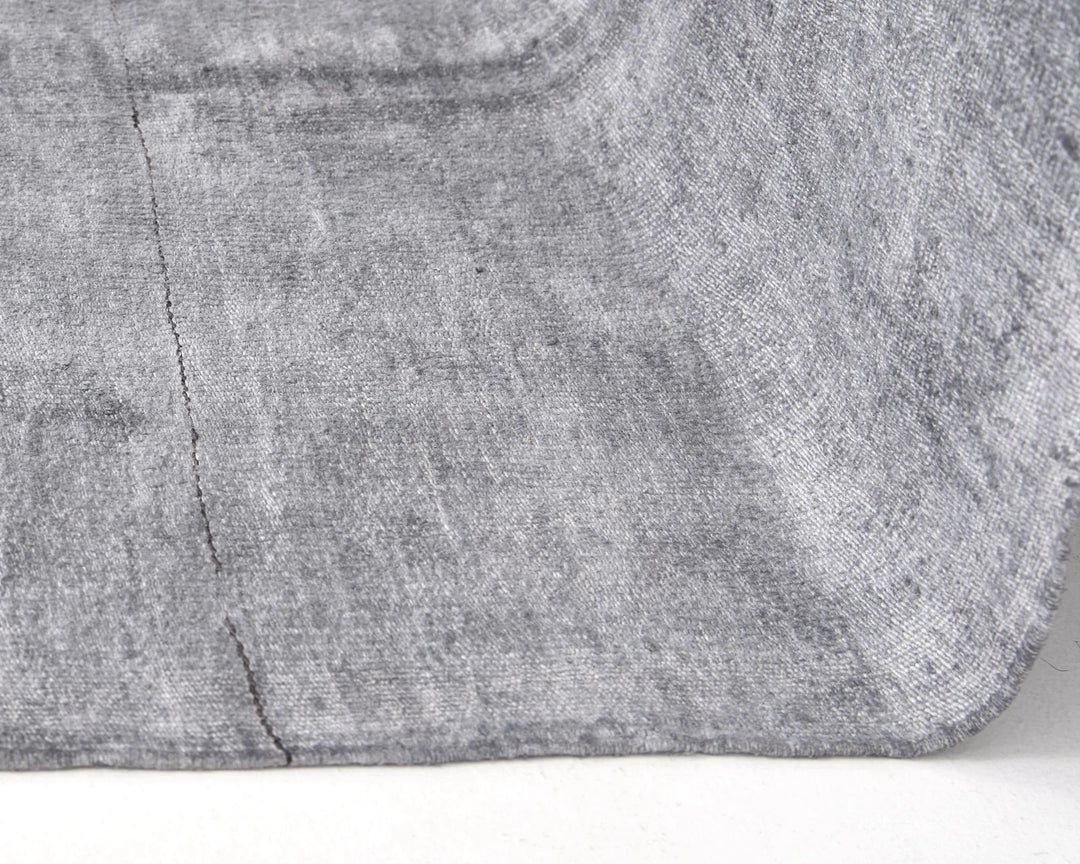 Gray Turkish Kilim Rug 5' 5" x 7' 7" Flat-Weave | No. VR12434