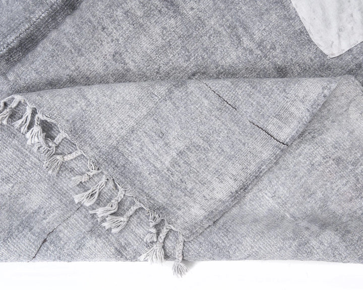 Gray Turkish Kilim Rug 5' 5" x 7' 7" Flat-Weave | No. VR12434