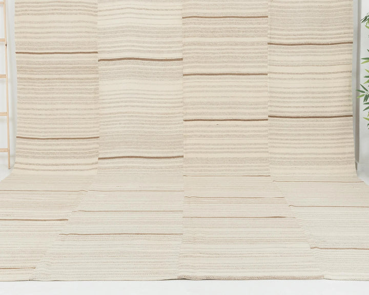 Beige Turkish Kilim Rug 9' 6" x 13' 1" Flat-Weave | No. VR12725