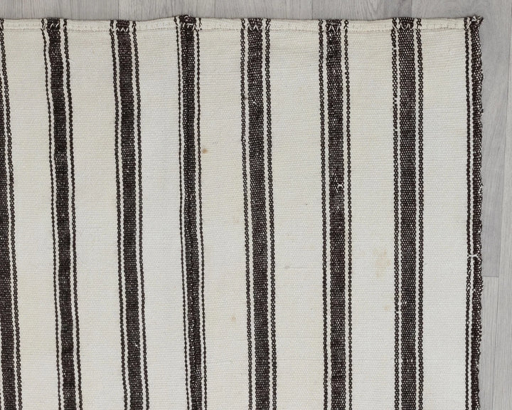 Ivory Turkish Kilim Rug 2' x 14' Flat-Weave border