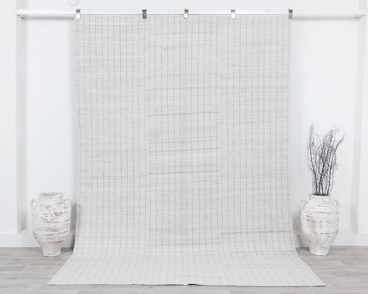 White Turkish Kilim Rug 7' x 5' Flat-Weave | No. VR13055