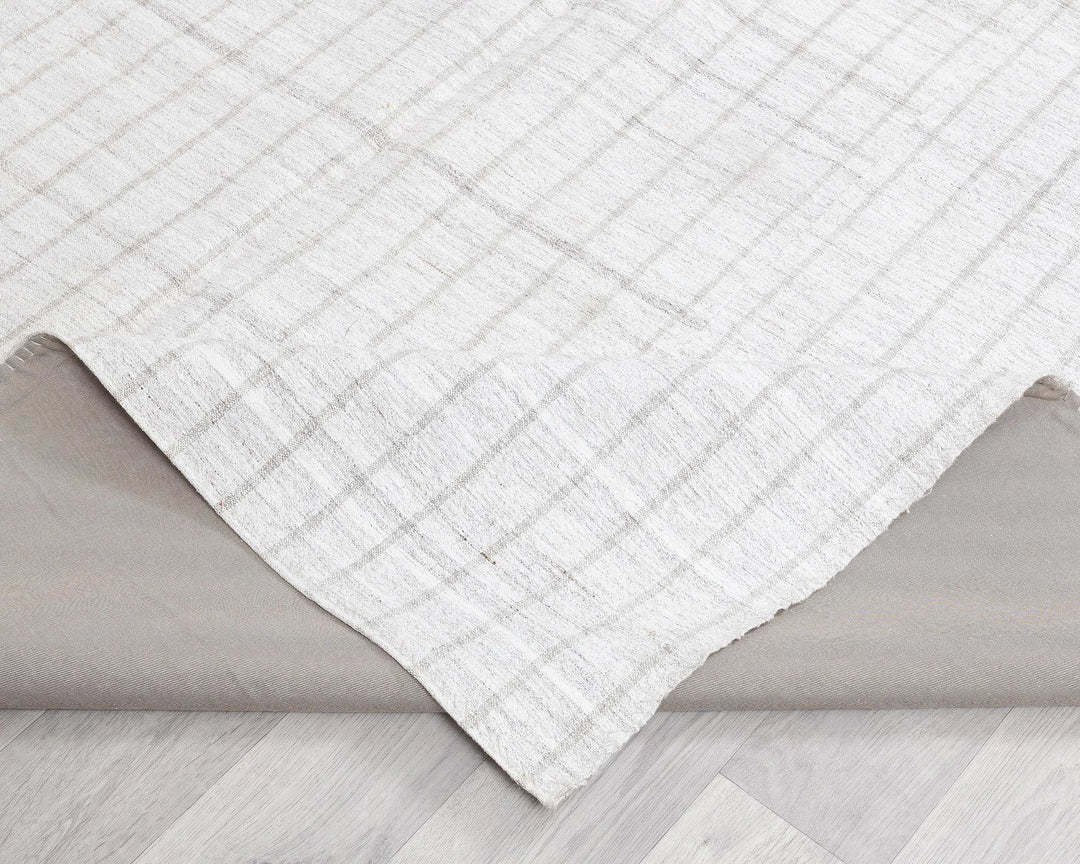 White Turkish Kilim Rug 7' x 5' Flat-Weave | No. VR13055