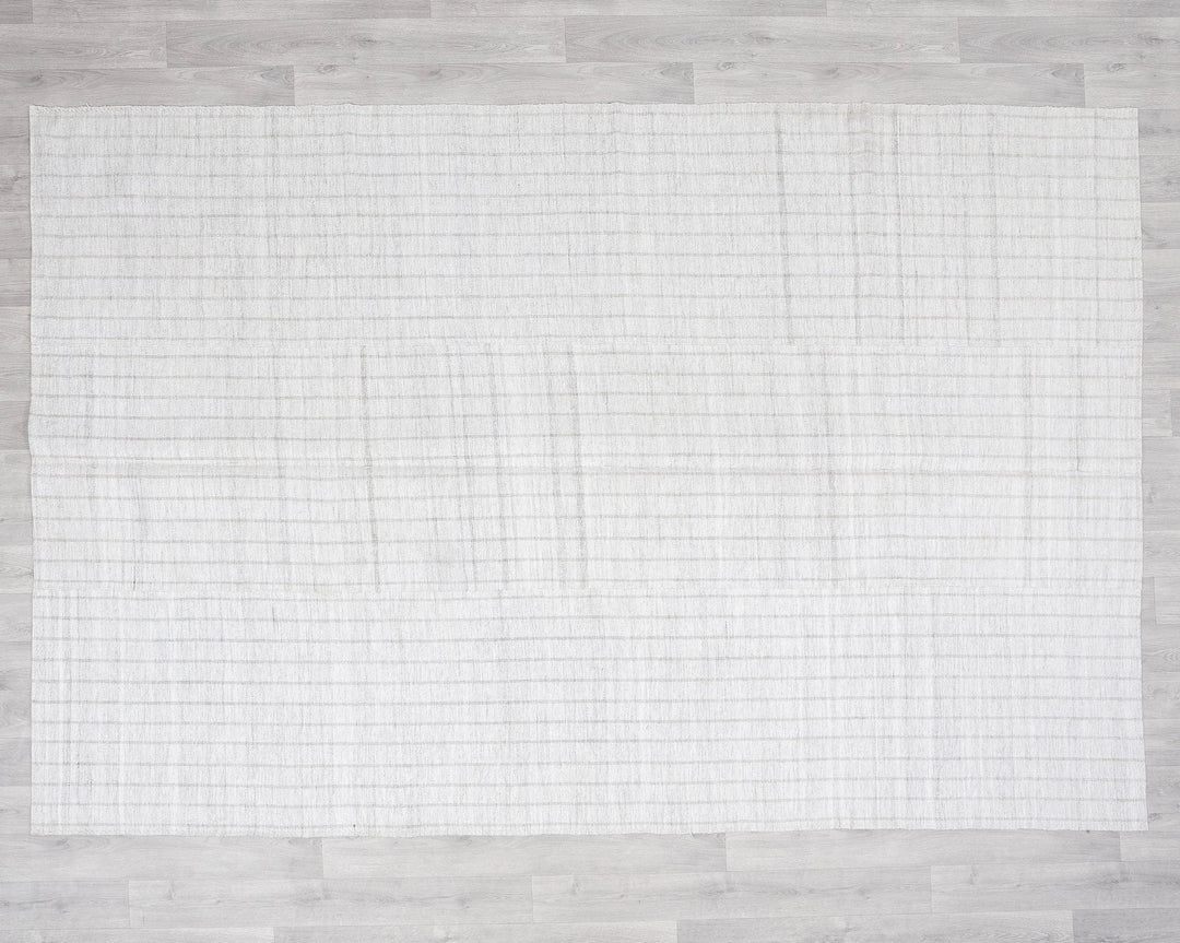 White Turkish Kilim Rug 7' x 5' Flat-Weave | No. VR13055