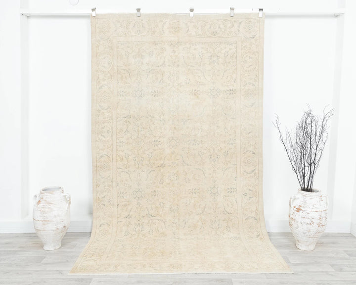 Beige Turkish Oushak Rug 5'6" x 8'11" Hand-Knotted | No. VR13363