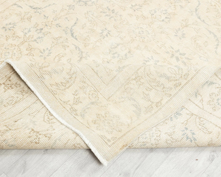 Beige Turkish Oushak Rug 5'6" x 8'11" Hand-Knotted | No. VR13363