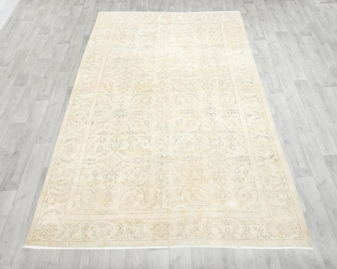 Beige Turkish Oushak Rug 5'6" x 8'11" Hand-Knotted | No. VR13363