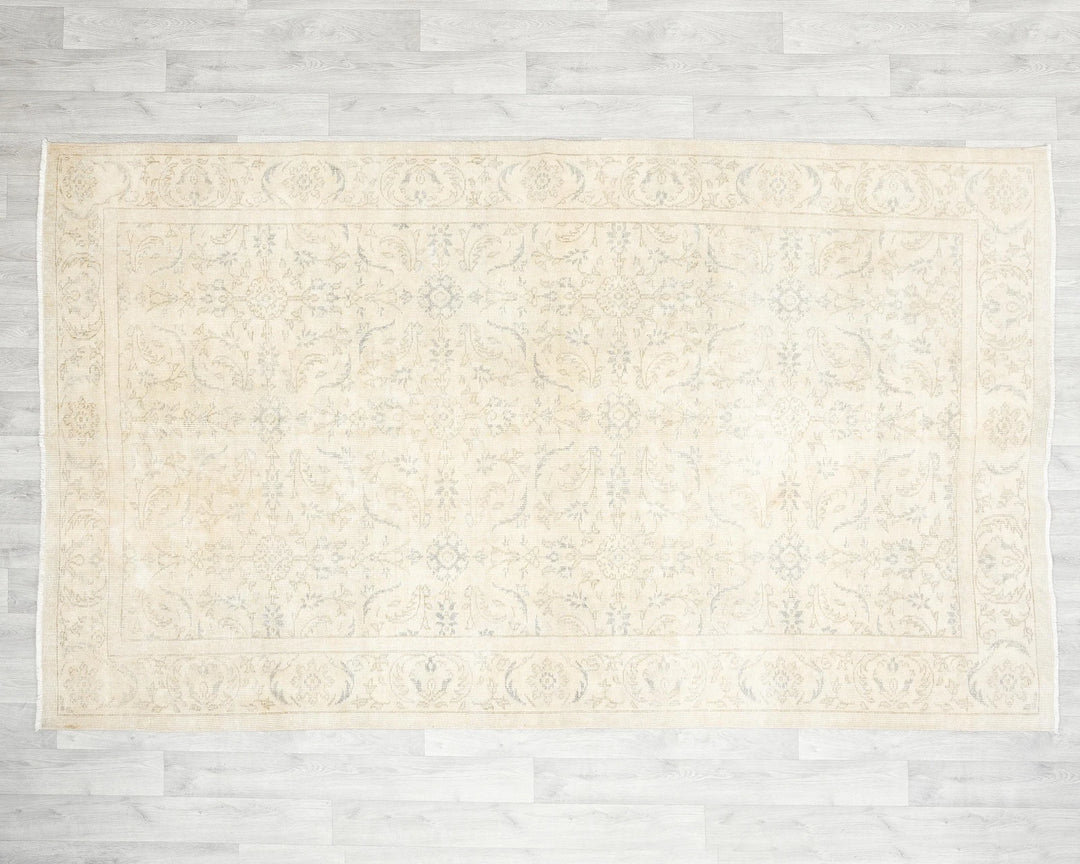 Beige Turkish Oushak Rug 5'6" x 8'11" Hand-Knotted | No. VR13363