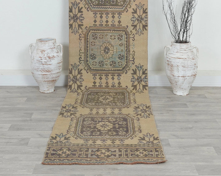 Runner Rug 2' 7" x 11' 4" | No. VR13757