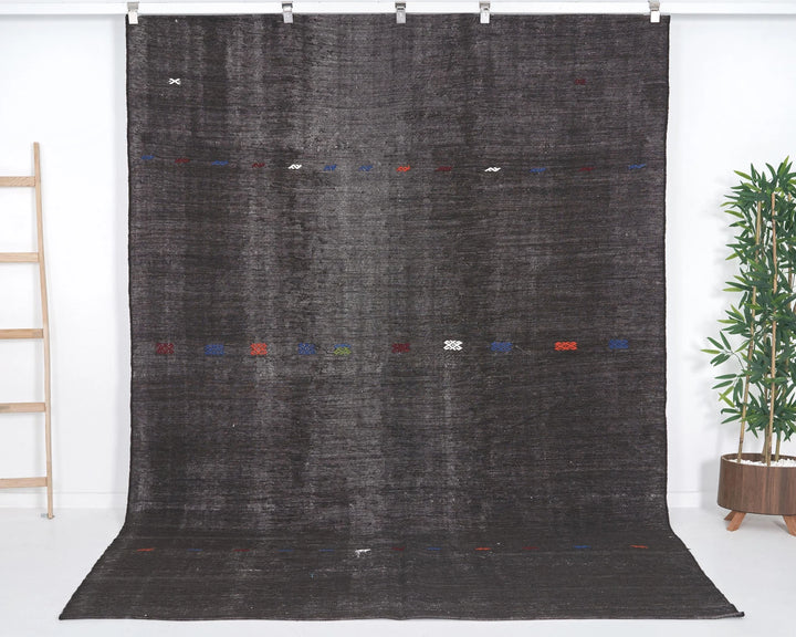 Brown Turkish Kilim Rug 6' 11" x 9' 4" Flat-Weave | No. VR14024