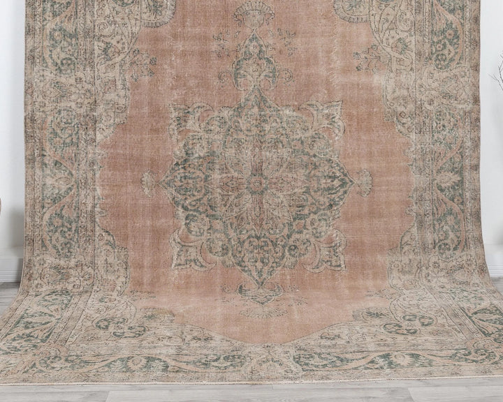 Red Turkish Oushak Rug 7' 2" x 10' Hand-Knotted | No. VR14141