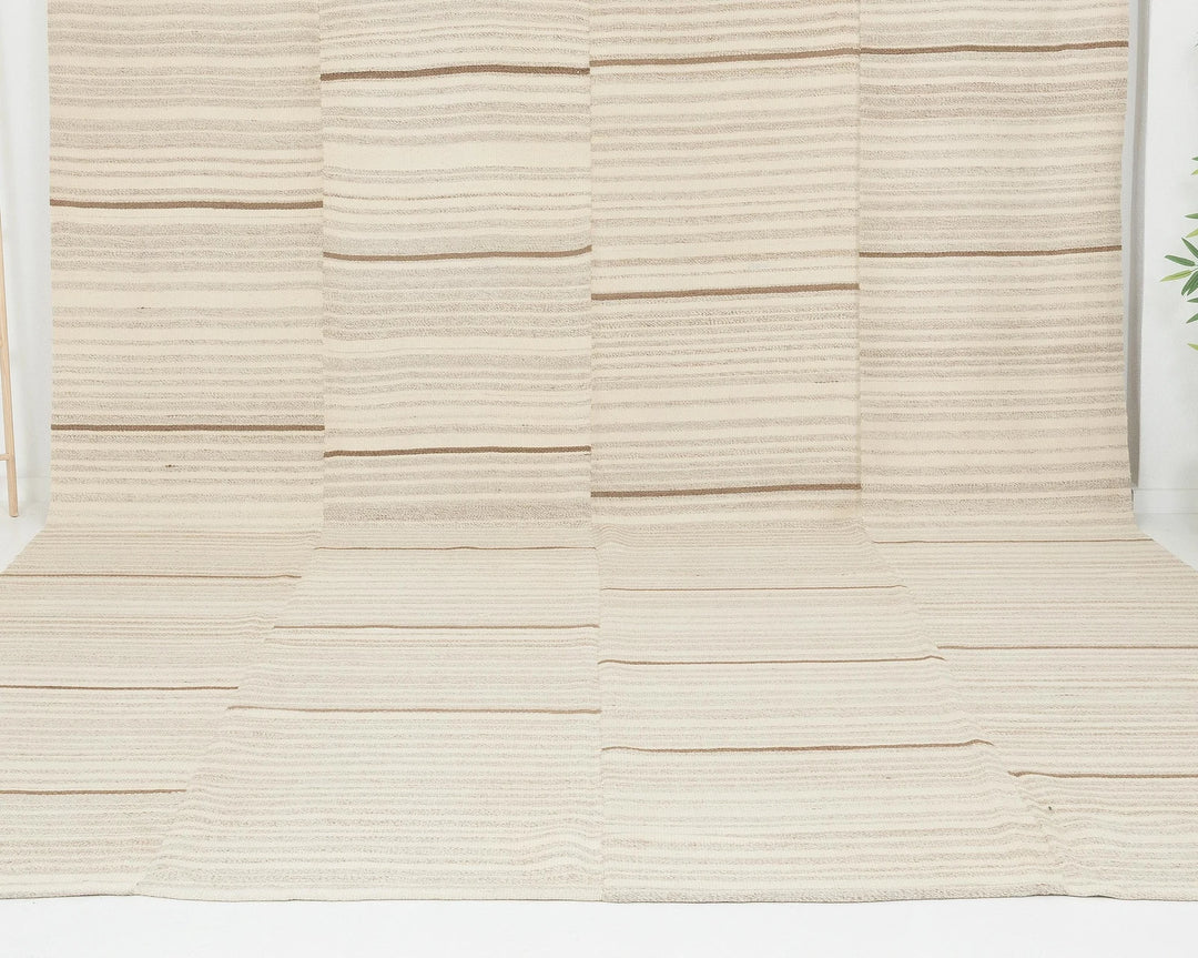 Beige Turkish Kilim Rug 9' 6" x 13' Flat-Weave | No. VR14380