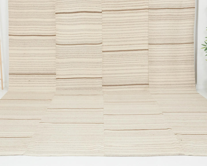 Beige Turkish Kilim Rug 9' 6" x 13' Flat-Weave | No. VR14380