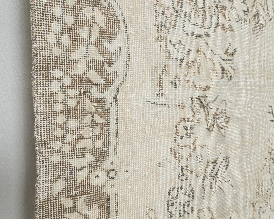 Beige Turkish Oushak Rug 5'10" x 9'8" Hand-Knotted | No. VR14573
