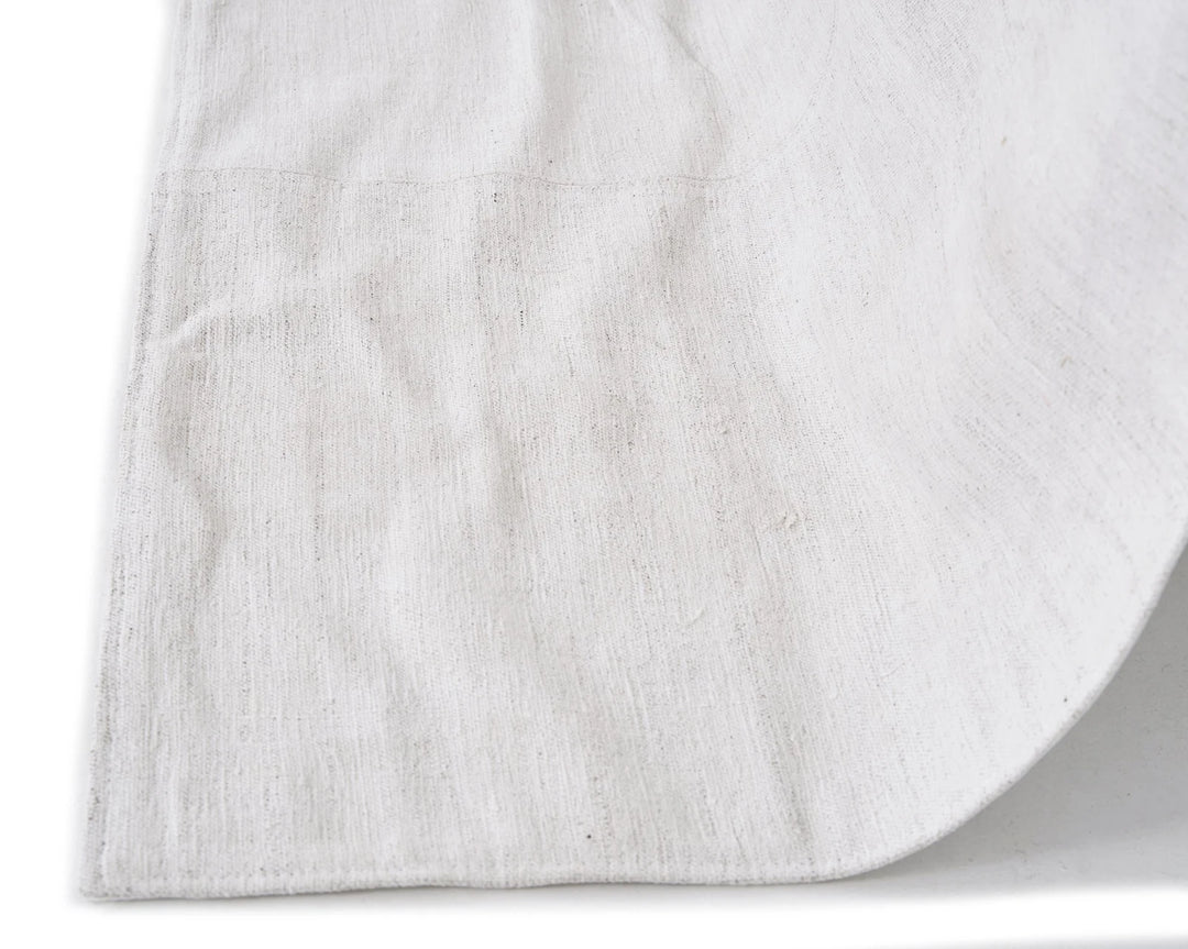White Kilim Rug 5' 1" x 7' 6" | No. VR14845