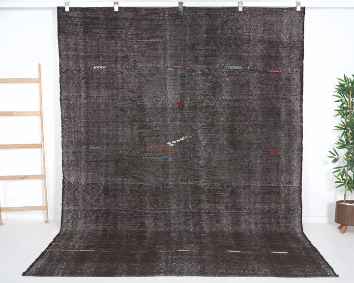 Brown Turkish Kilim Rug 6'9" x 9'10" Flat-Weave | No. VR14889