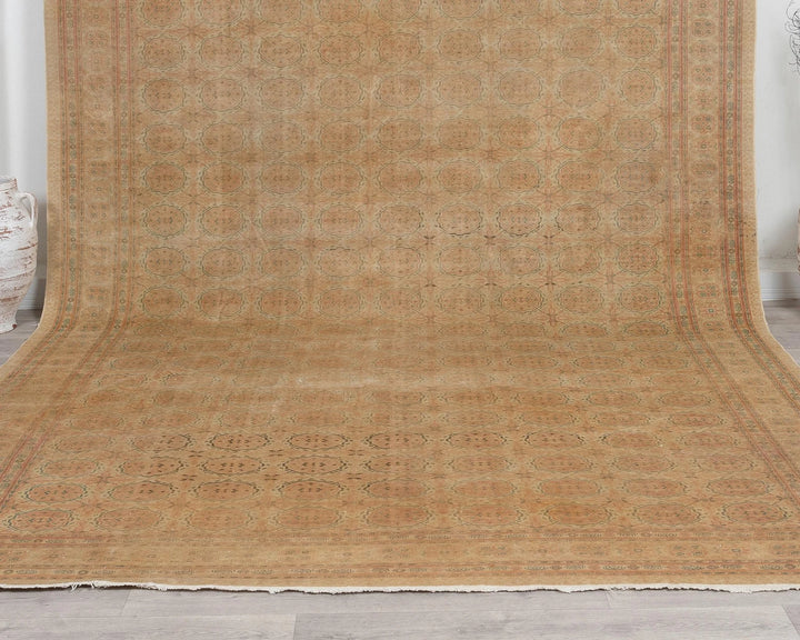 Beige Turkish Oushak Rug 8' 4" x 12' 2" Hand-Knotted | No. VR14986