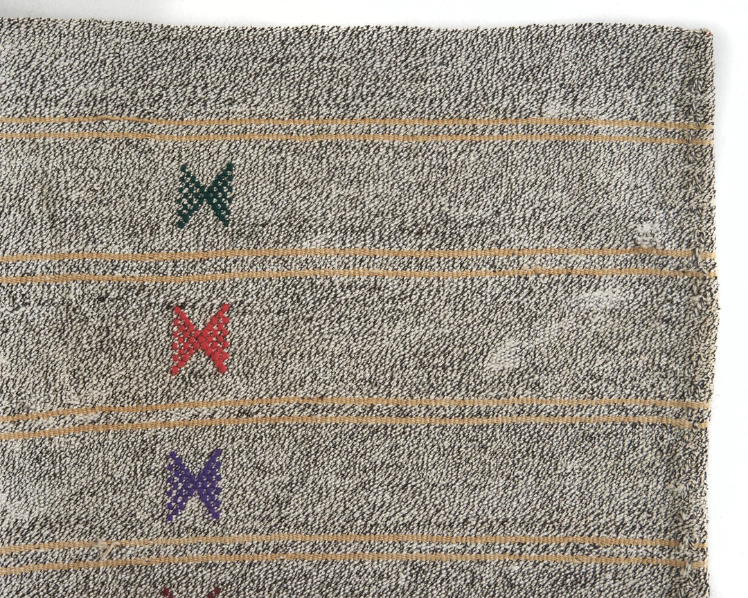 Gray Turkish Kilim Rug 5' 7" x 8' 6" Flat-Weave | No. VR15060