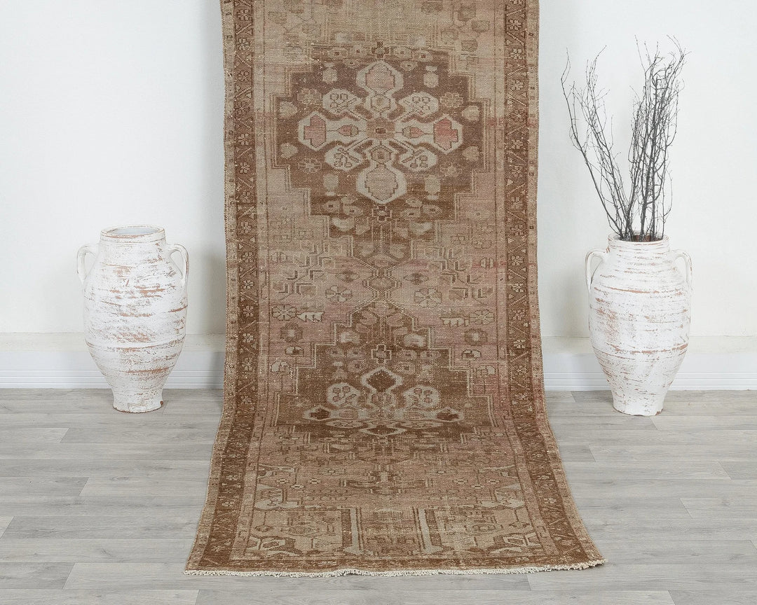 Runner Rug 3' 2" x 10' 4" | No. VR15435