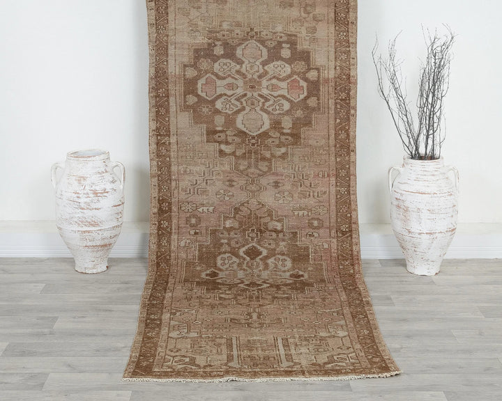 Runner Rug 3' 2" x 10' 4" | No. VR15435