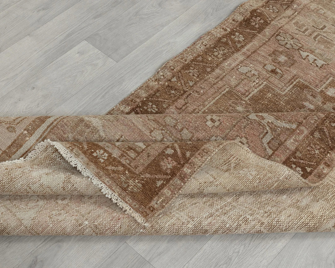 Runner Rug 3' 2" x 10' 4" | No. VR15435