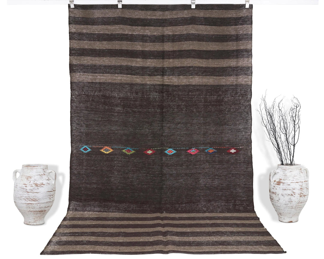 Brown Turkish Kilim Rug 5' 8" x 9' 2" Flat-Weave | No. VR15498