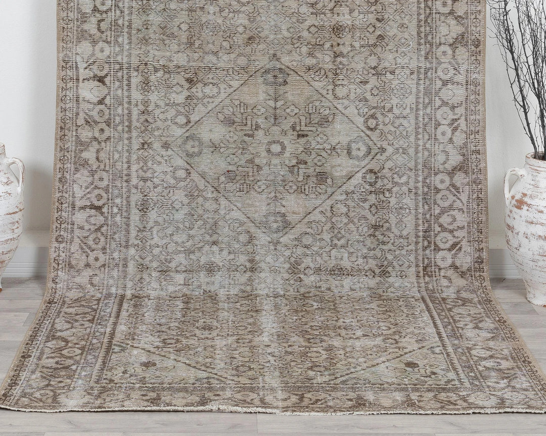 Multicolor Turkish Oushak Rug 5' 1" x 9' 11" Hand-Knotted | No. VR16021