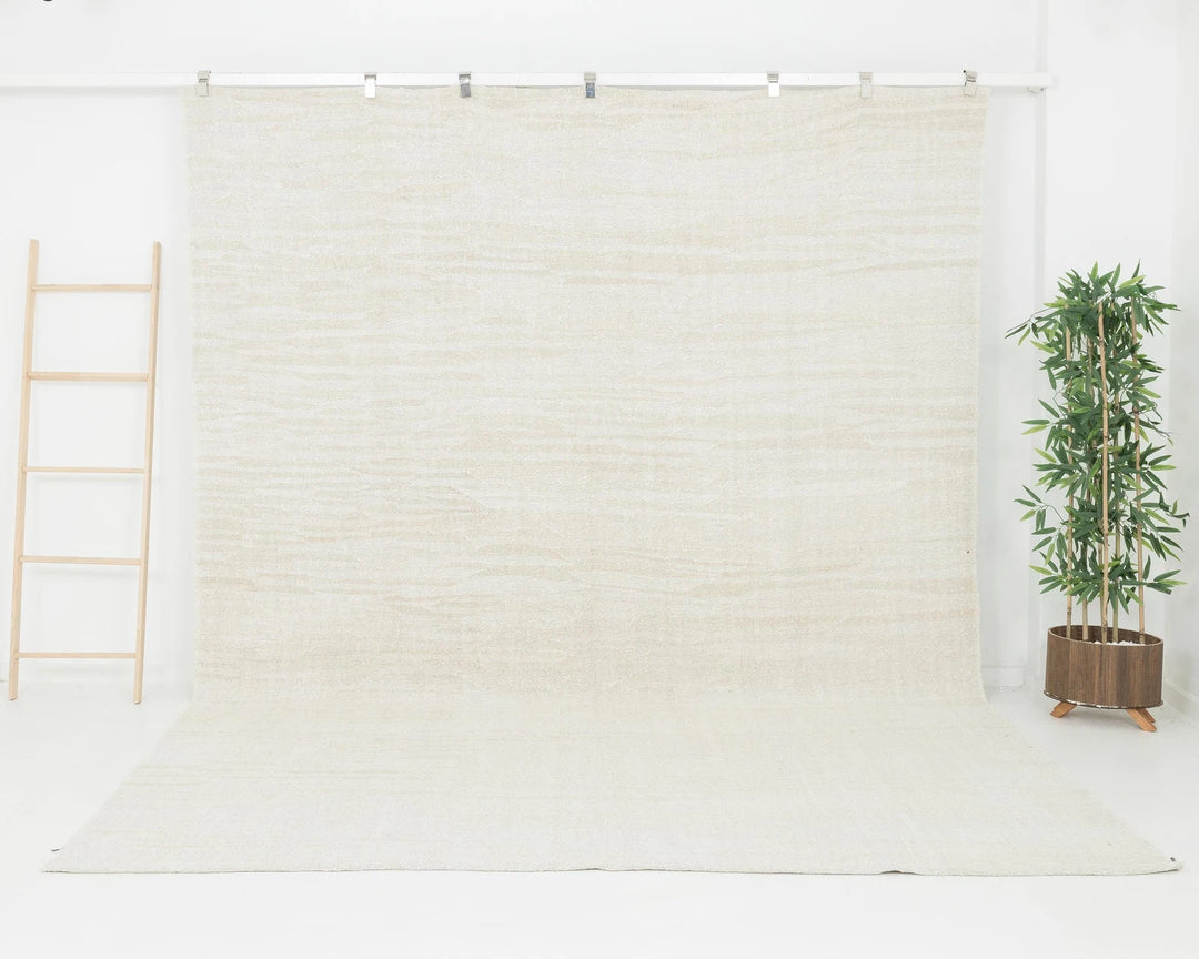 White Turkish Kilim Rug 8' 6" x 11' 2" Flat-Weave | No. VR16042