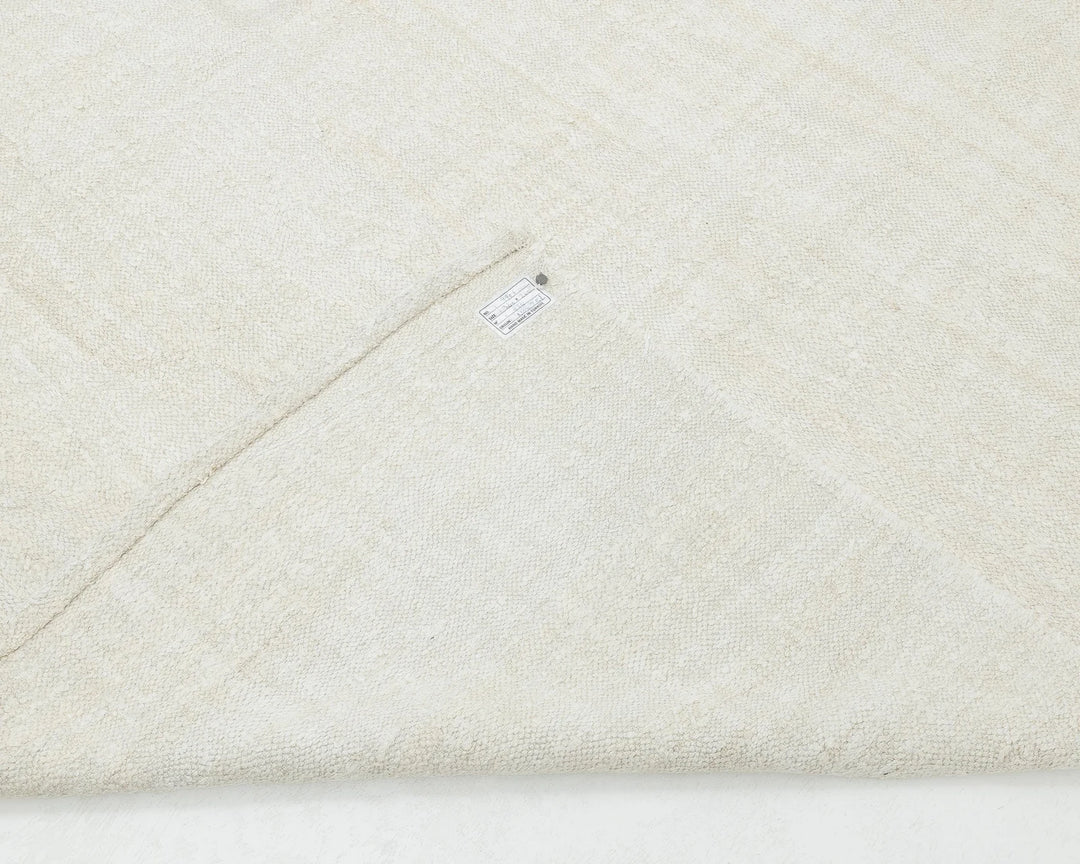 White Turkish Kilim Rug 8' 6" x 11' 2" Flat-Weave | No. VR16042
