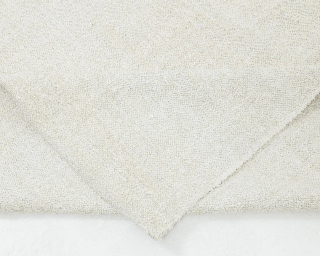 White Turkish Kilim Rug 8' 6" x 11' 2" Flat-Weave | No. VR16042