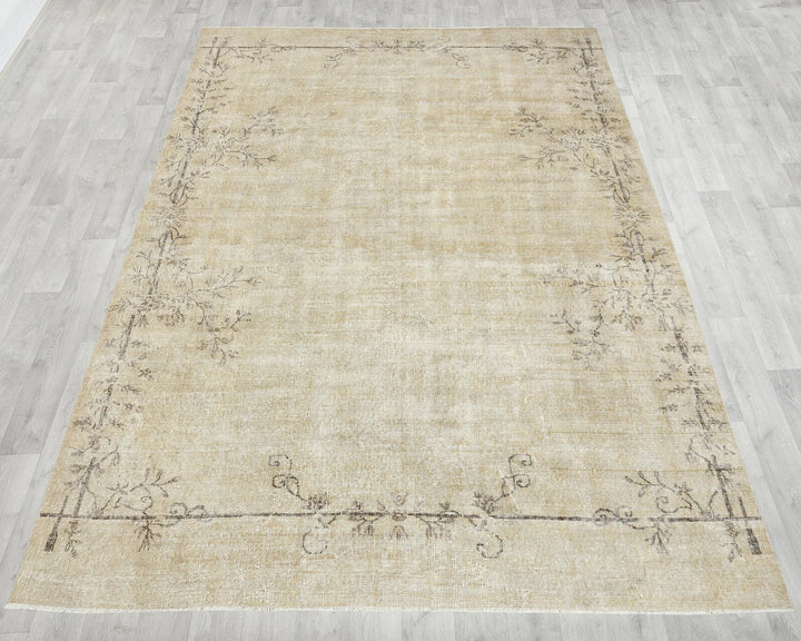 Beige Turkish Oushak Rug 6'8" x 9'6" Hand-Knotted | No. VR16053
