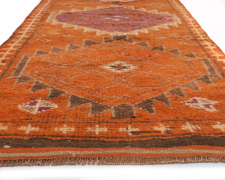 Runner Rug 2' 7" x 13' 8" | No. VR16076
