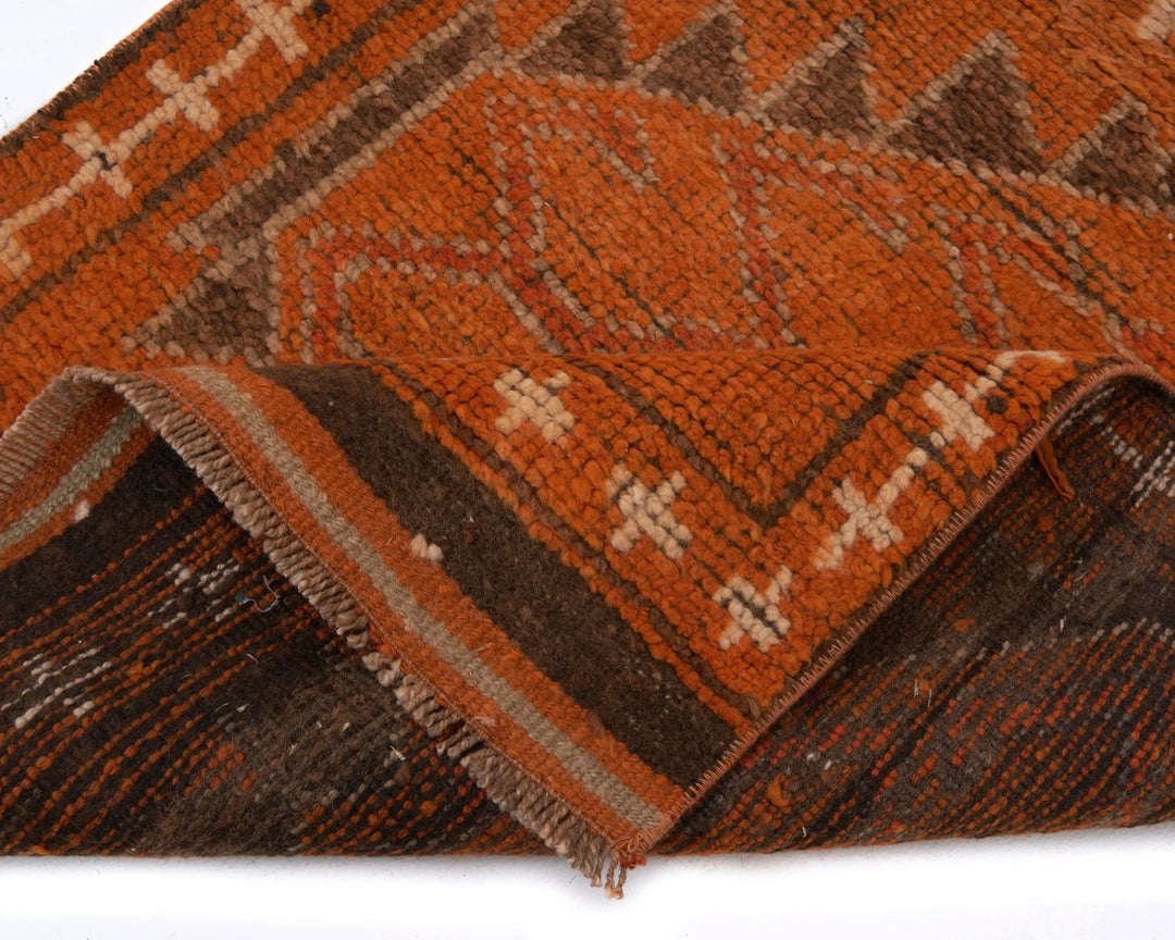 Runner Rug 2' 7" x 13' 8" | No. VR16076