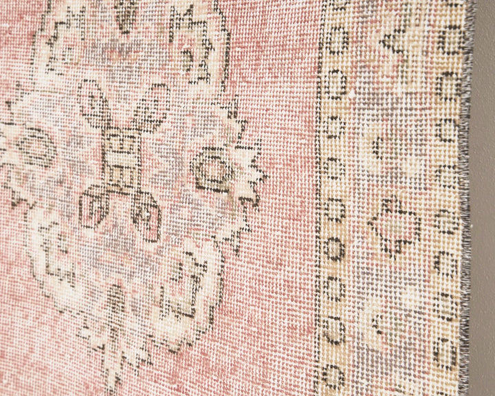 Beige Turkish Oushak Rug 2'9" x 11'6" Hand-Knotted | No. VR16109