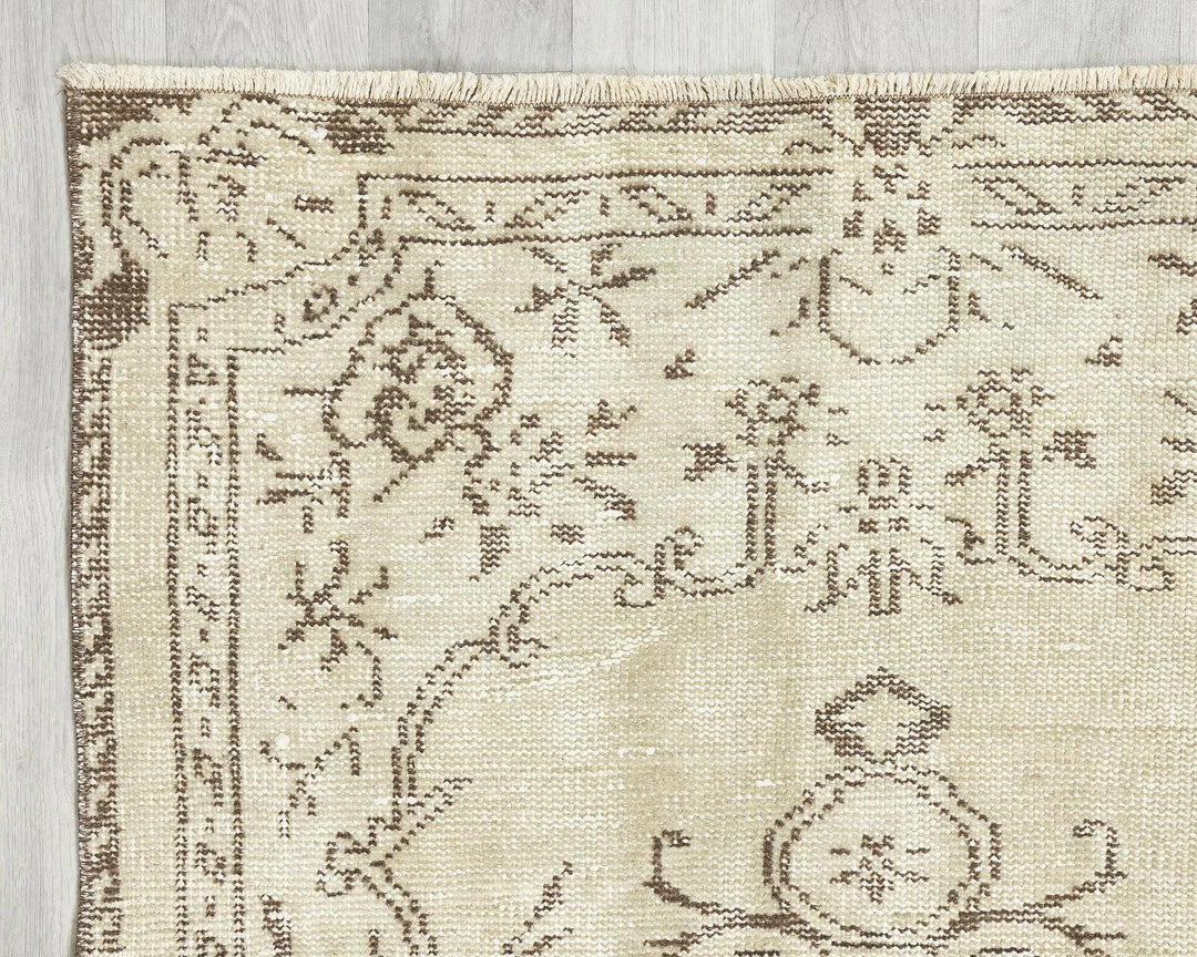 Beige Turkish Oushak Rug 3'7" x 6'5" Hand-Knotted | No. VR16235