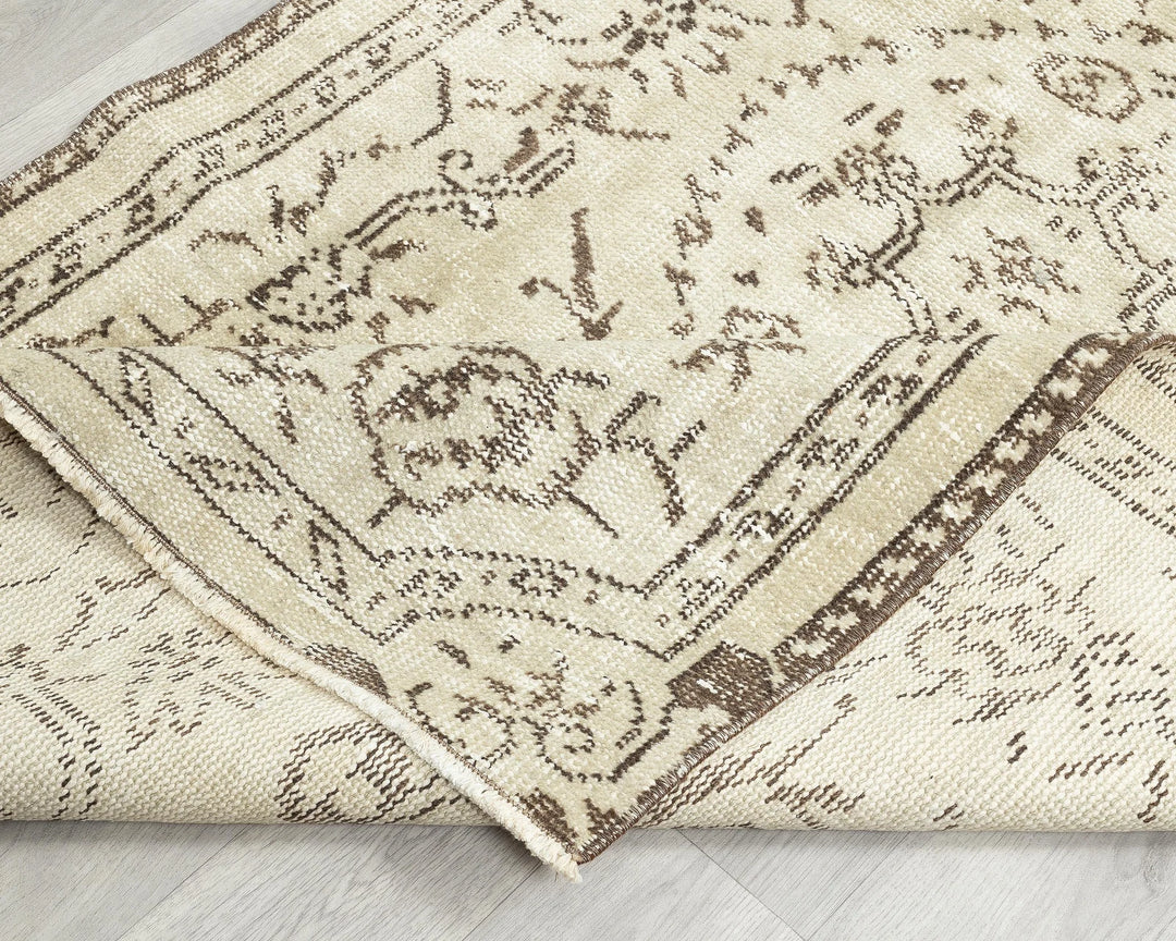 Beige Turkish Oushak Rug 3'7" x 6'5" Hand-Knotted | No. VR16235