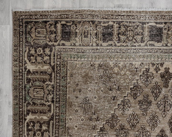 Multicolor Turkish Oushak Rug 7'9" x 11'6" Hand-Knotted | No. VR16678