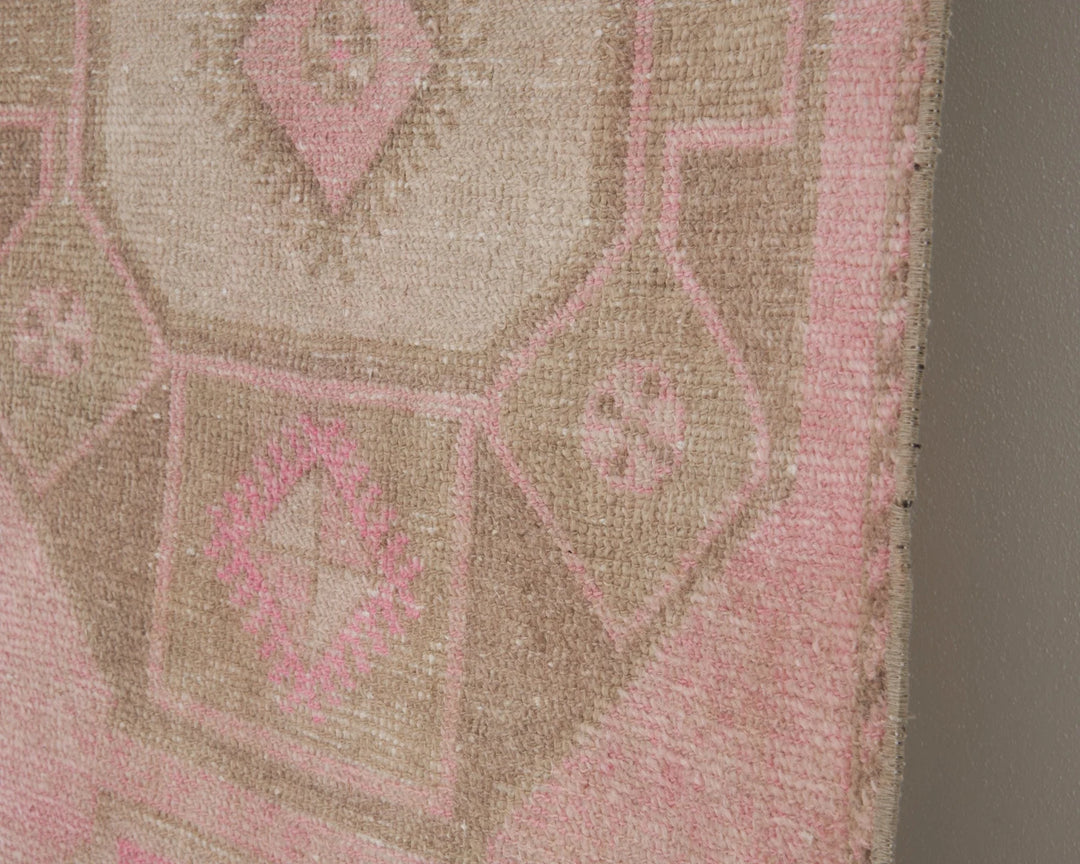 Pink Turkish Oushak Rug 2'7" x 12' Hand-Knotted | No. VR16684