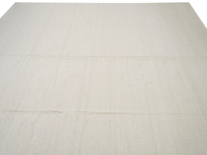 Beige Turkish Kilim Rug 11' 6" x 15' 3" Flat-Weave border