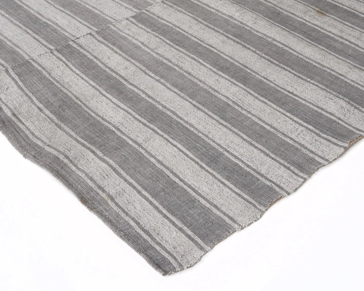 Neutral Kilim Rug 6' 5" x 9' 11" | No. VR16824