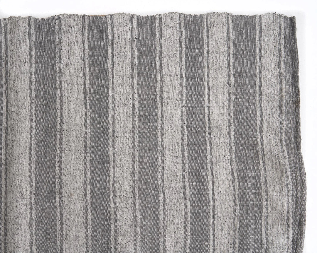Neutral Kilim Rug 6' 5" x 9' 11" | No. VR16824