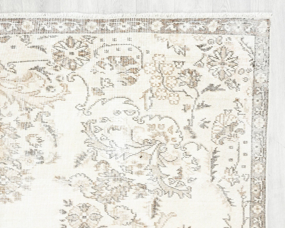 Beige Turkish Oushak Rug 5'11" x 9'4" Hand-Knotted | No. VR16844