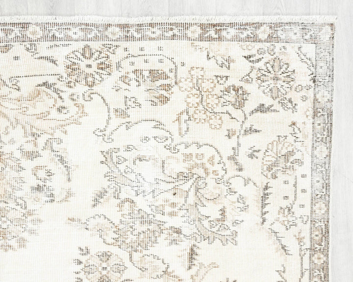 Beige Turkish Oushak Rug 5'11" x 9'4" Hand-Knotted | No. VR16844