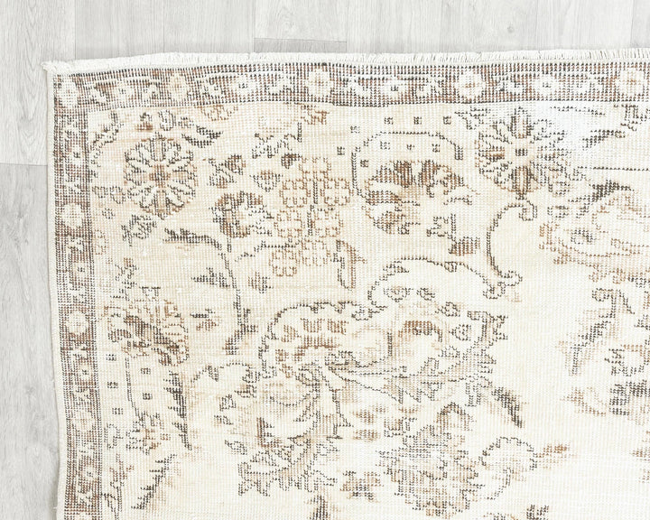 Beige Turkish Oushak Rug 5'11" x 9'4" Hand-Knotted | No. VR16844