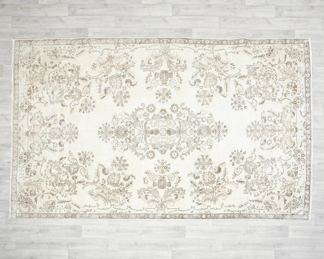 Beige Turkish Oushak Rug 5'11" x 9'4" Hand-Knotted | No. VR16844