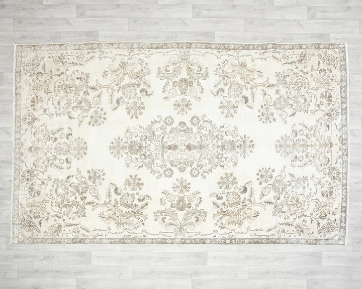 Beige Turkish Oushak Rug 5'11" x 9'4" Hand-Knotted | No. VR16844