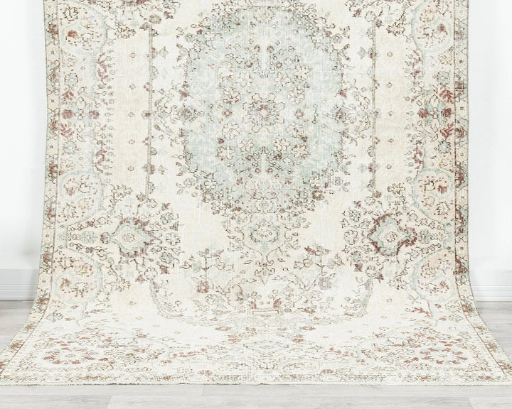 Beige Turkish Oushak Rug 5' 2" x 8' 11" Hand-Knotted | No. VR16926