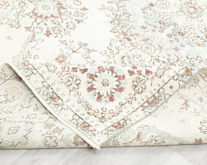 Beige Turkish Oushak Rug 5' 2" x 8' 11" Hand-Knotted | No. VR16926